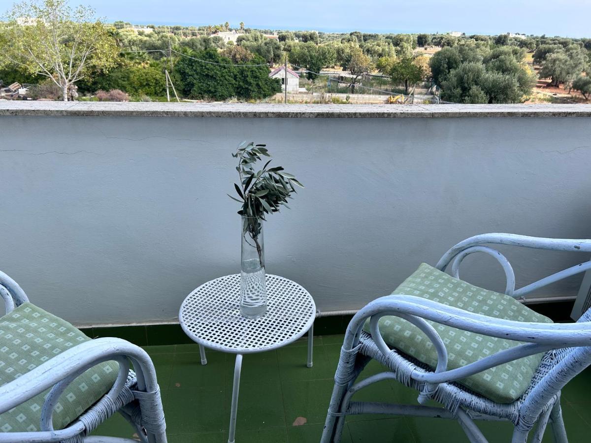 Casa Con Finestra Che Vede Il Mare Fasano Exterior foto